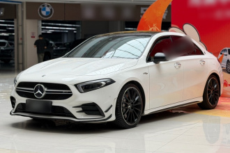 奔驰A级AMG 2022款 AMG A 35 L 4MATIC