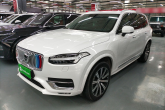沃尔沃XC90 2020款 改款 T6 智逸豪华版 7座