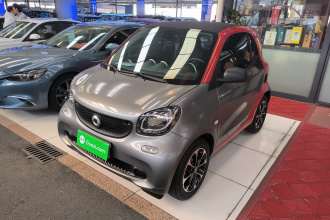 smart fortwo 2015款 1.0L 52千瓦硬顶灵动版