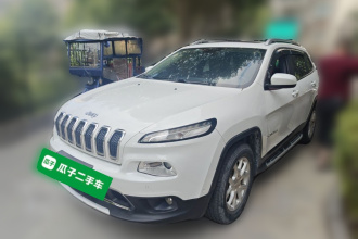 Jeep 自由光 2016款 2.4L 专业版