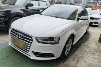 奥迪A4L 2016款 30 TFSI 典藏版 自动舒适型