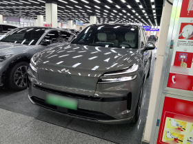 乐道L90 2025款 Max 六座版