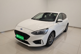 福特 福克斯 2020款 两厢 EcoBoost 180 自动锋潮型