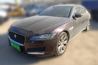 捷豹XFL 2018款 XFL 2.0T 250PS 豪华版