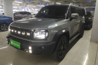 捷途旅行者 2023款 2.0T 四驱穿越PRO+