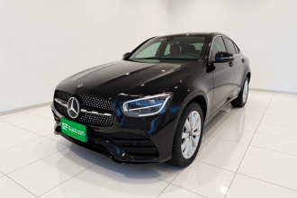 奔驰GLC轿跑 2021款 GLC 260 4MATIC 轿跑SUV