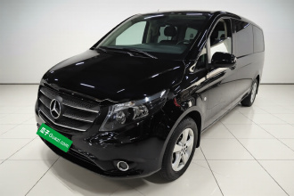 奔驰 威霆 2020款 2.0T 精英版 7座