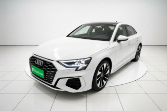奥迪A3 2024款 A3L Limousine 35 TFSI 时尚运动型