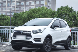 比亚迪 元新能源 2019款 EV360 智联悦享型