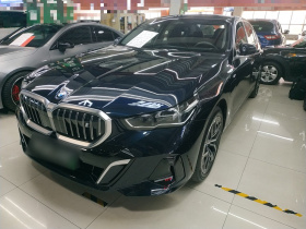 宝马i5 2025款 eDrive 40L M运动套装