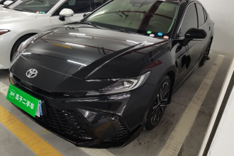 丰田 凯美瑞 2026款 双擎 2.0HSE 运动Lite版