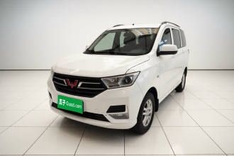 五菱汽车 五菱宏光 2019款 1.5L S标准型国VI LAR