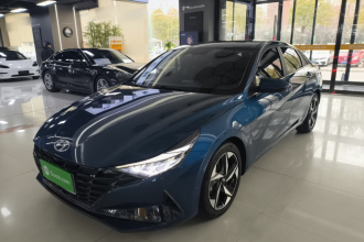 现代 伊兰特 2021款 1.5L CVT LUX尊贵版