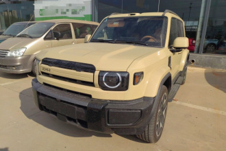 iCAR V27 2026款 200KM四驱猎鹰700