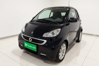 smart fortwo 2012款 1.0 MHD 硬顶舒适版