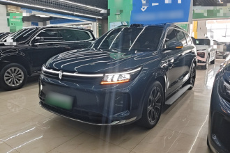 鸿蒙智行 问界M7 2024款 1.5T 智驾四驱Ultra版 6座