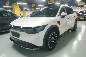 极氪7X 2025款 75kWh 后驱智驾版