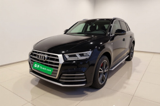 奥迪Q5L 2020款 40 TFSI 荣享时尚型