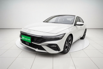 现代 伊兰特 2023款 1.5L CVT GLX精英版