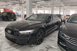 奥迪A7L 2024款 45TFSI S-line 筑梦型 流晶套装