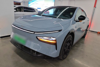 小鹏G7 2025款 702 超长续航 Ultra