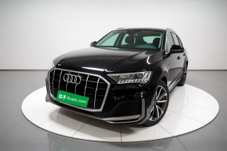 奥迪Q7 2021款 55 TFSI quattro S line运动型