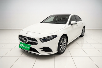 奔驰A级 2021款 A 200 L 运动轿车时尚型