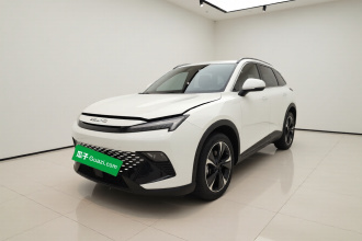 北京汽车 魔方 2022款 1.5T DCT黄金版