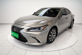 雷克萨斯ES 2018款 260 卓越版 国V