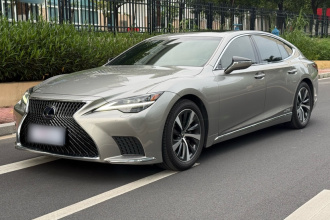 雷克萨斯LS 2021款 500h 卓越版