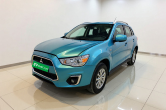三菱 劲炫ASX 2013款 2.0L CVT两驱精英版