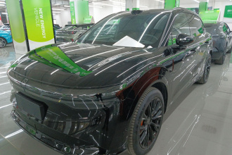 极氪7X 2025款 100kWh 长续航后驱智驾版