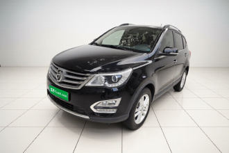 宝骏560 2016款 1.8L 手动精英型