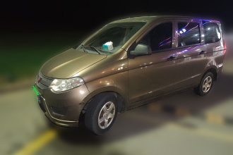 五菱汽车 五菱宏光 2015款 1.2L S 基本型国V