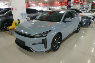 吉利银河 银河L6 2025款 EM-i 140km 探索+版