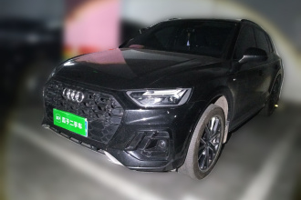 奥迪Q5L 2025款 45 TFSI 豪华动感型