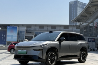 丰田 铂智3X 2025款 520 Pro+ 激光雷达版