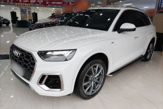 奥迪Q5L 2022款 改款 40T 豪华动感型