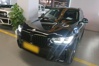 宝马X3 2023款 改款 xDrive30i 领先型 M曜夜套装