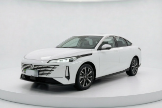 长安 逸动 2024款 1.5T GDI自动 尊贵型