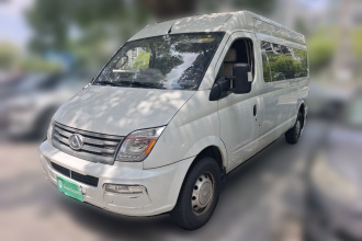 上汽大通MAXUS 新途V80 2021款 2.0T 手动经典傲运通长轴中顶6/7/8/9座