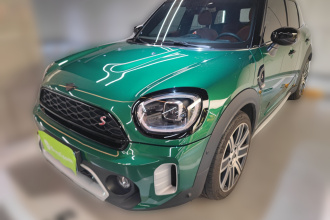 MINI Countryman 2023款 改款二 2.0T COOPER S ALL4 鉴赏家