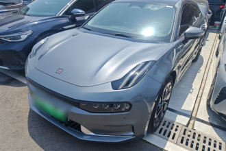 极氪001 2022款 长续航双电机 WE版