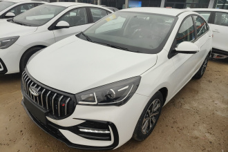 奇瑞 艾瑞泽5 2025款 卓越版 1.5L 手动风尚型