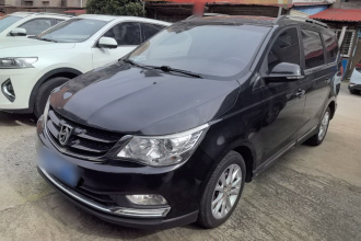 宝骏730 2016款 1.5L 手动舒适型 7座 国V