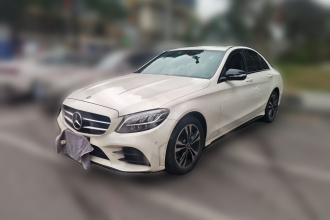 奔驰C级 2020款 C 260 运动版