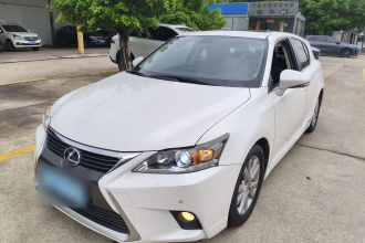 雷克萨斯CT 2014款 CT200h 舒适版 单色