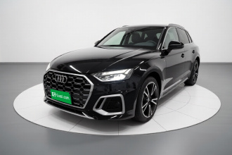 奥迪Q5L 2023款 40T 时尚动感型