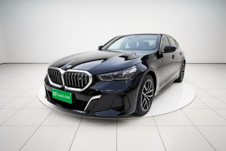 宝马i5 2024款 eDrive 35L 尊享型 M运动套装