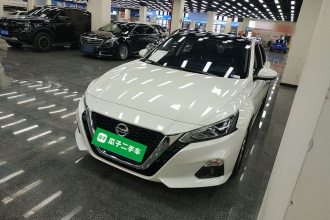 日产 天籁 2020款 改款 2.0L XL 舒适版